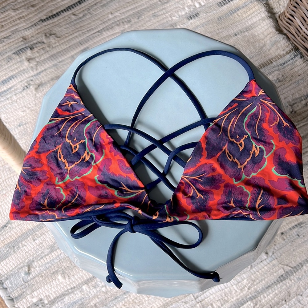 Reversible Bikini Top. Sz M